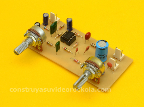 Filtro Pasa Bajos de Segundo Orden y Alimentación Simple