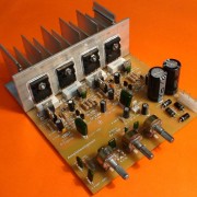 Amplificador estéreo de 200 Vatios