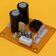 Construya una Fuente de Poder Dual con Salida Positiva Regulada