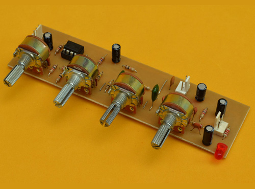 Preamplificador con EQ de 3 Bandas y Fuente Simple